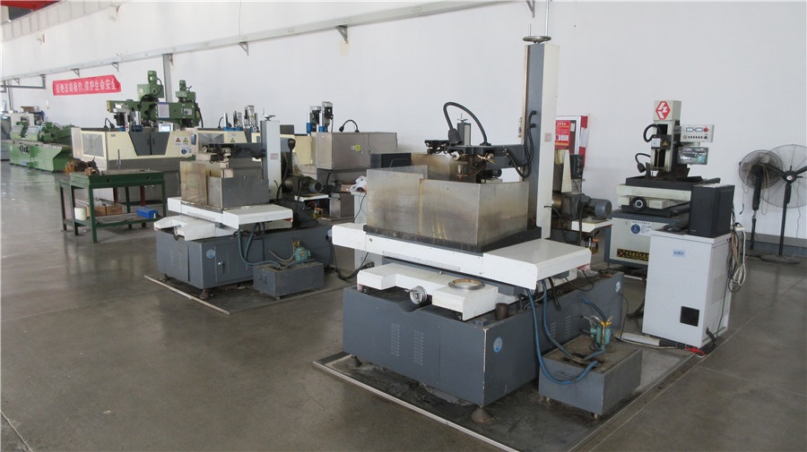 Linear Cutting Machine