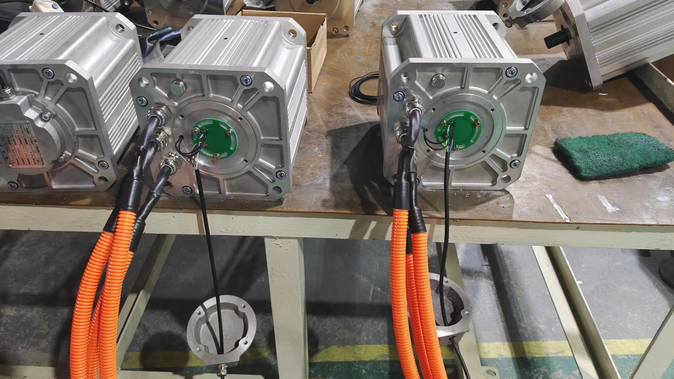 What is the maximum temperature of various parts of the motor?