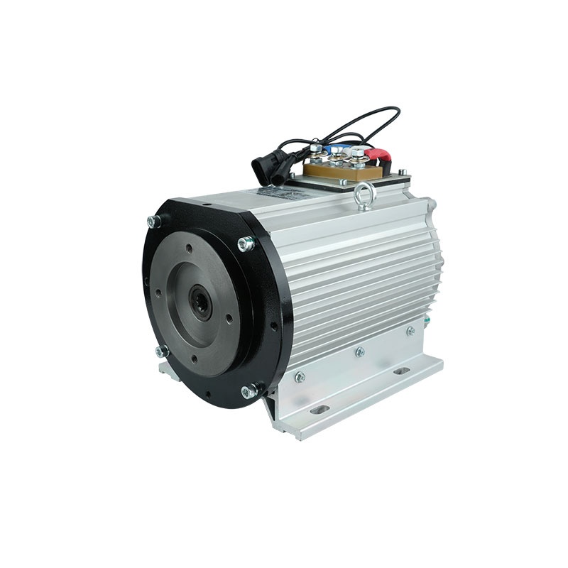 Why should the shaft of a 2-pole motor be included in the magnetic circuit construction?