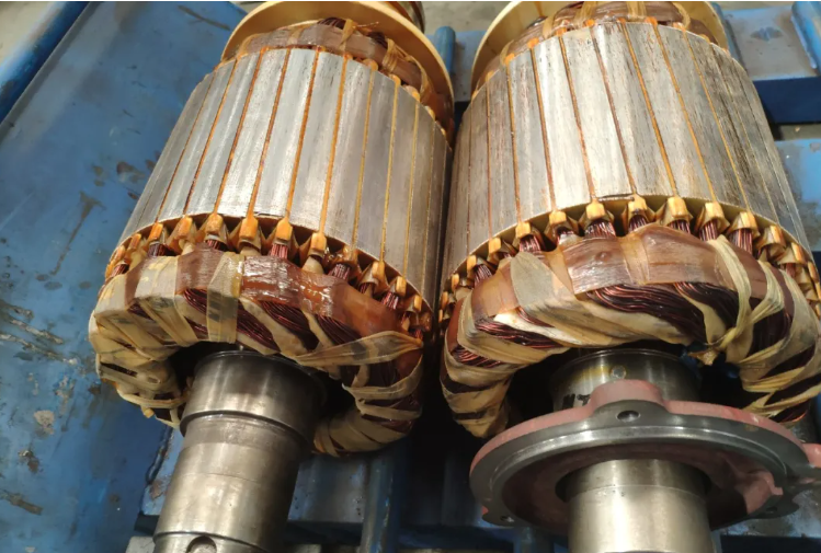 How much does electromagnetic noise relate to the magnetic saturation level of a motor?